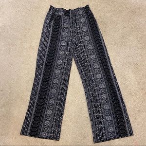 flowy 70s styled pants